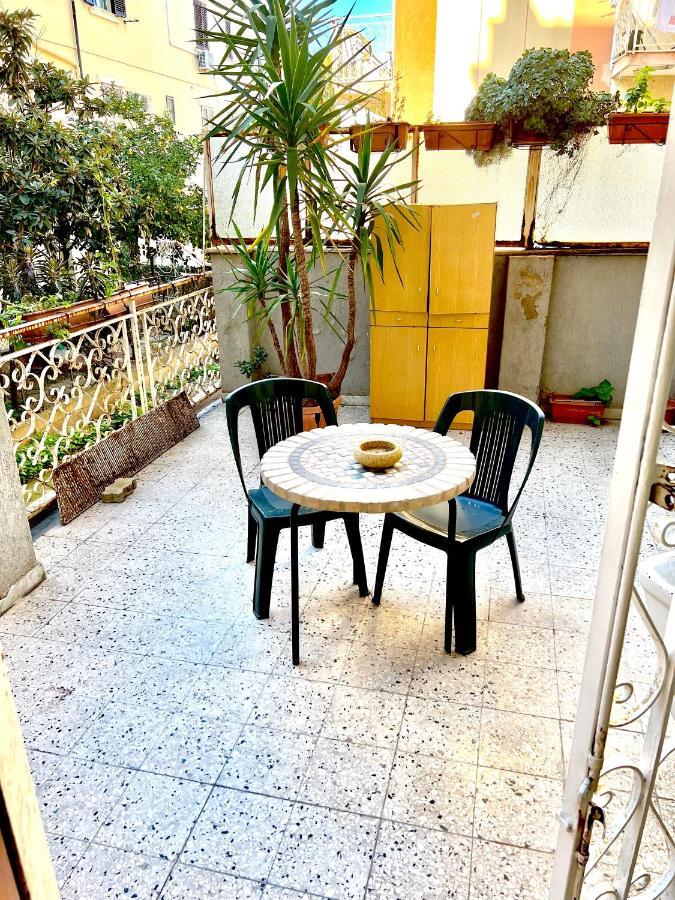 Rooms Lungomare โครโตเน ภายนอก รูปภาพ
